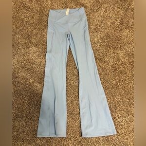 Fabletic oasis crossover rib kick flare leggings